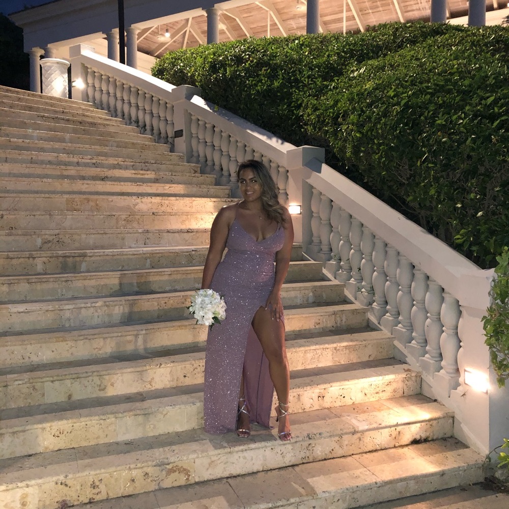 Dress - Picture 4 of 4